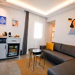 Swan Boutique